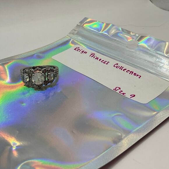 Bomb Party Reign Princess Collection Ring Size 9 - Picture 4 of 6